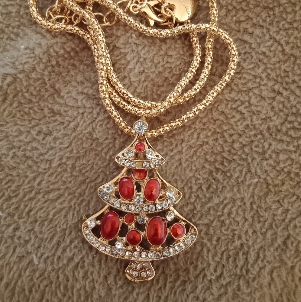 New red tree necklace